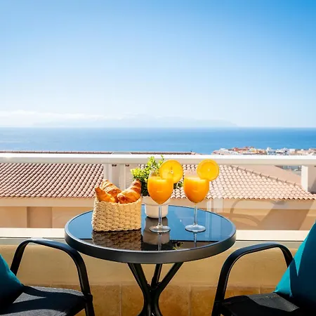 Eden Luxury Semesterbostad *