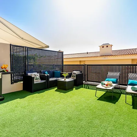 Vakantiehuis Townhouse Eden - Sea View Terrace, Pools And Bbq *