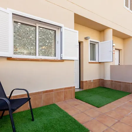 Townhouse Eden - Sea View Terrace, Pools And Bbq Vakantiehuis