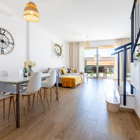 Townhouse Eden - Sea View Terrace, Pools And Bbq Vakantiehuis Puerto de Santiago (Tenerife)